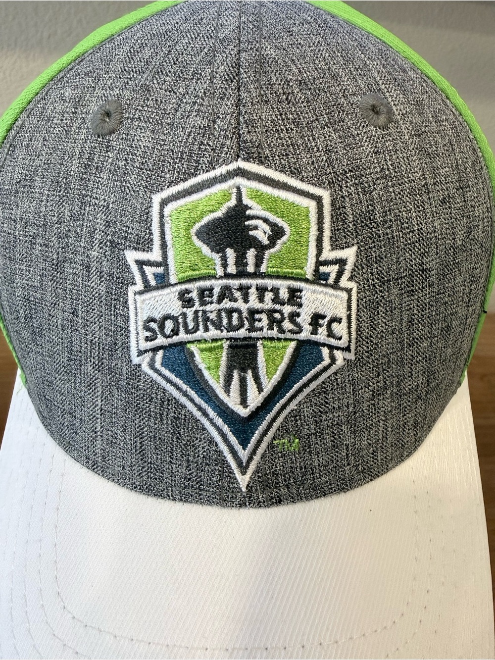 MLS Seattle Sounders FC Adidas men’s size L/XL fitted baseball hat